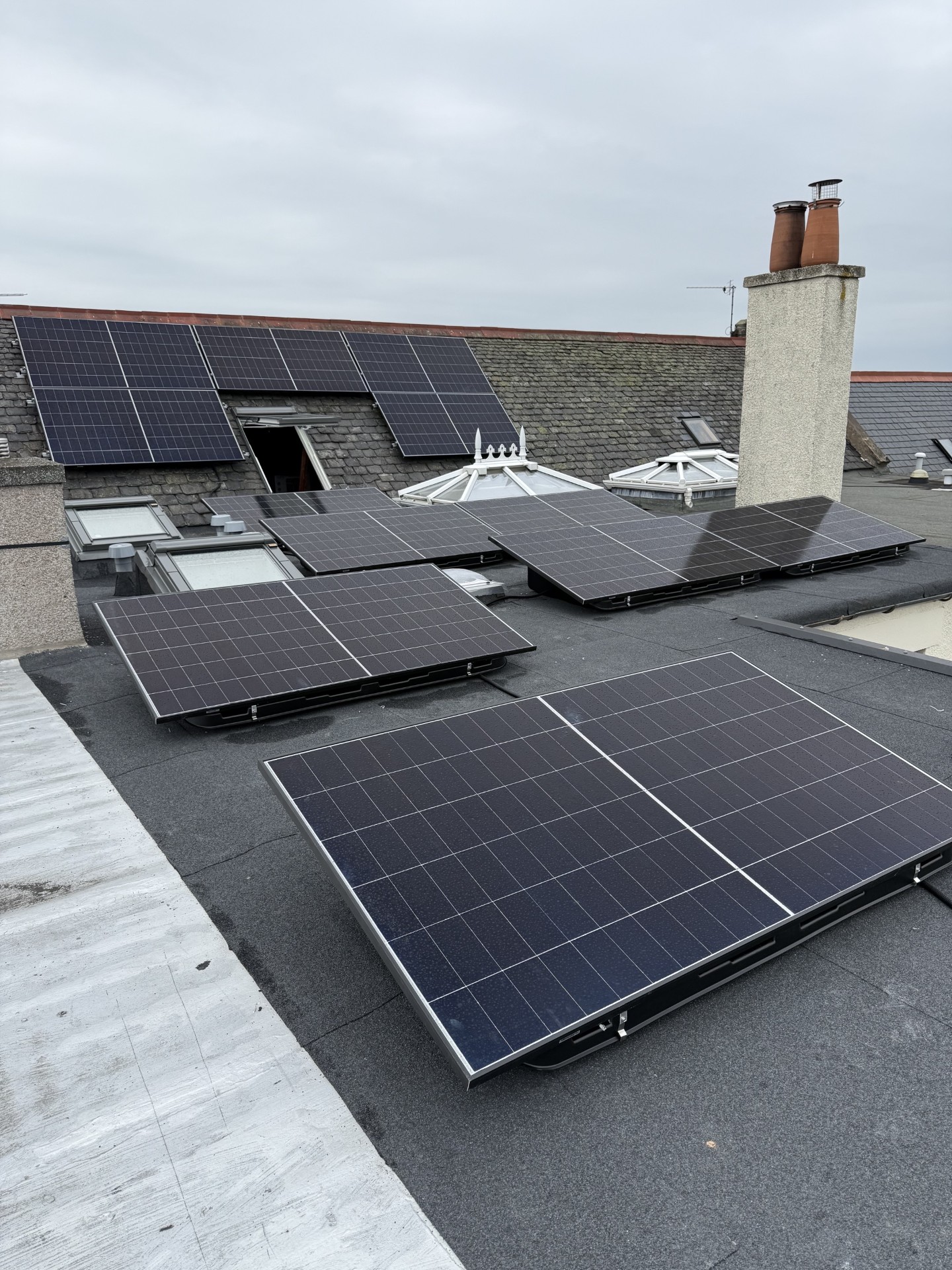 Edinburgh: 6.89kWp solar, 10kWh libbi battery & eddi hot water