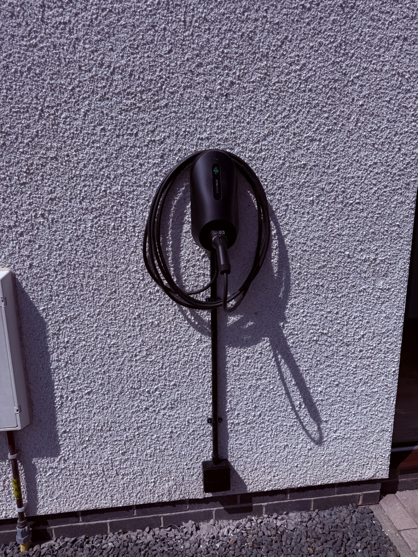 Zappi 7kW, solar-aware — Eastern Electric install in East Lothian